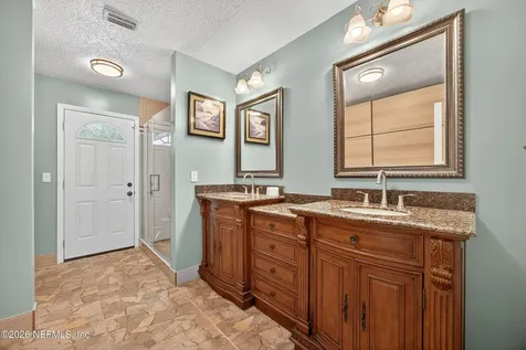 11341 V C Johnson Road Jacksonville FL 32218