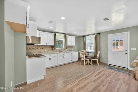 11341 V C Johnson Road Jacksonville FL 32218