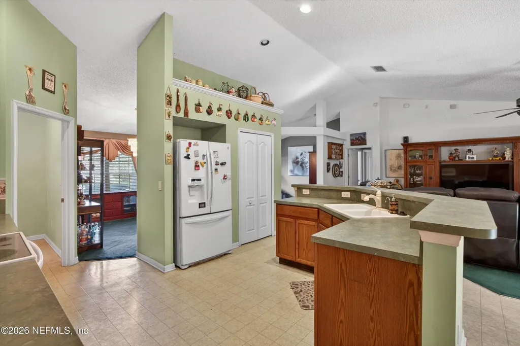 494 Brockham Drive Jacksonville FL 32221