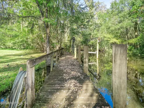 5911 Hyde Park Circle Jacksonville FL 32210