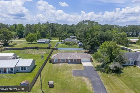 1692 County Road 315b Green Cove Springs FL 32043