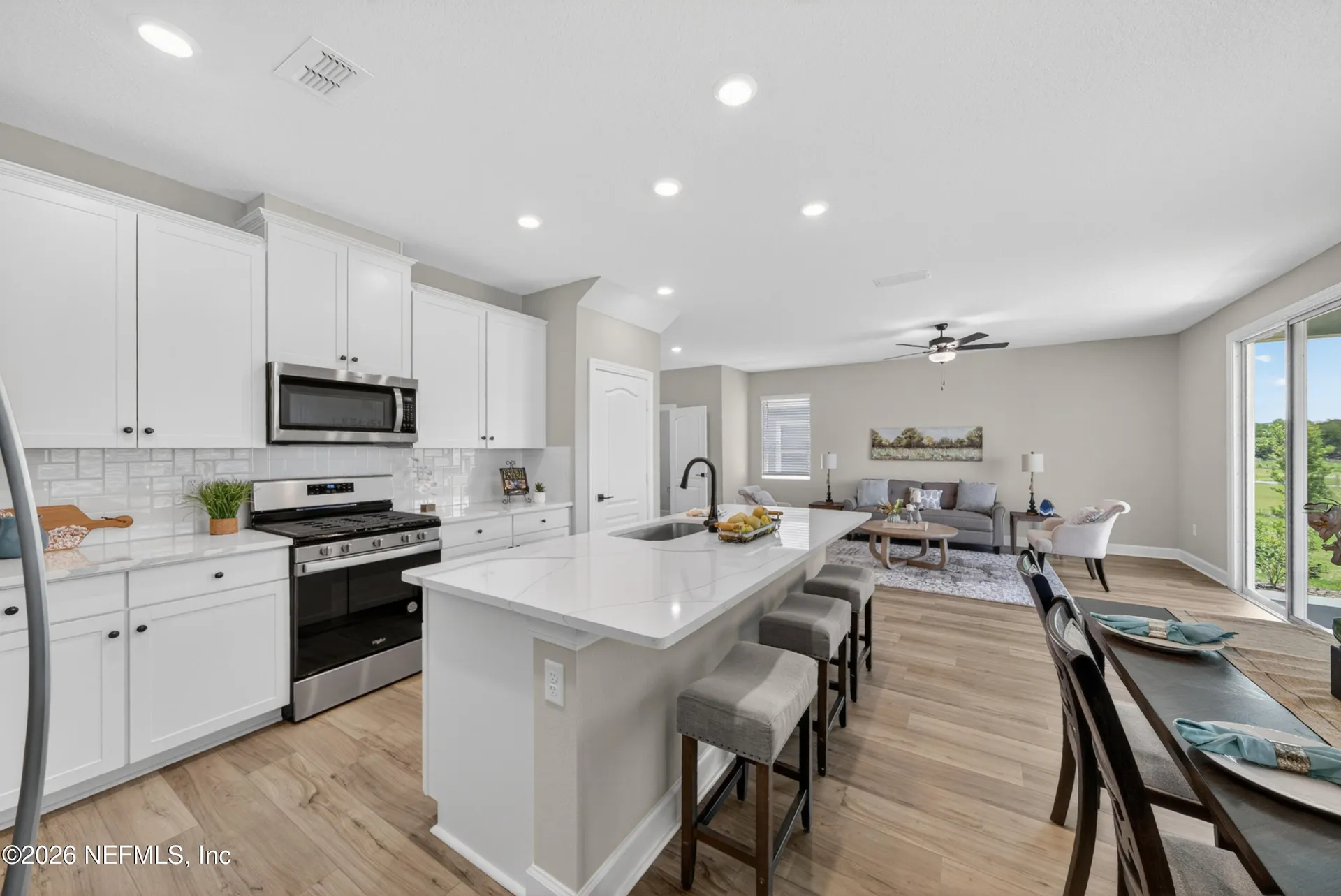 3957 Gareys Ferry Way Middleburg FL 32068