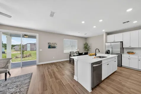3957 Gareys Ferry Way Middleburg FL 32068