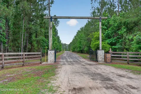 1845 Kinard Road Bryceville FL 32009