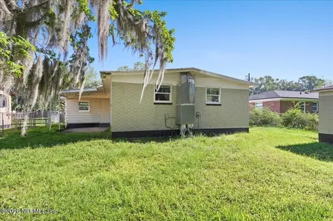 5068 Andrew Robinson Drive Jacksonville FL 32209