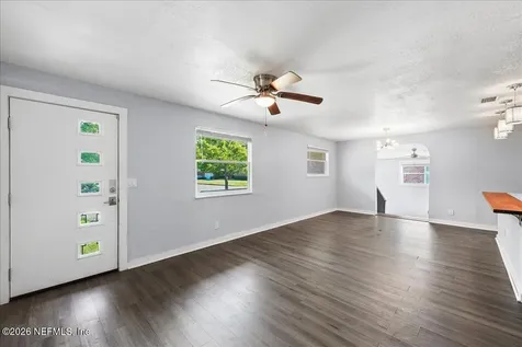 5068 Andrew Robinson Drive Jacksonville FL 32209