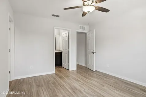 8457 Eaton Avenue Jacksonville FL 32211