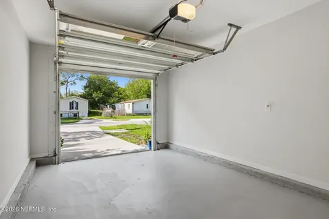 8457 Eaton Avenue Jacksonville FL 32211