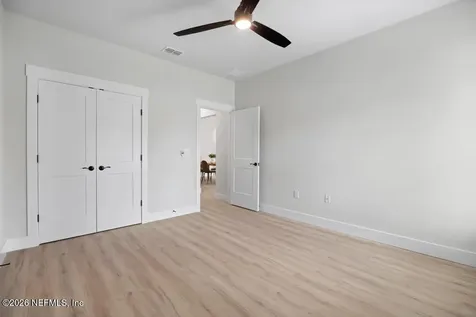 4524 Pinewood Avenue Jacksonville FL 32207