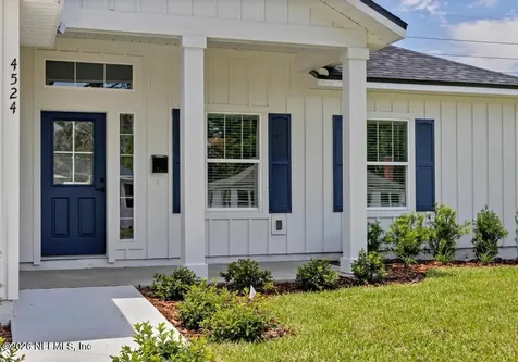 4524 Pinewood Avenue Jacksonville FL 32207