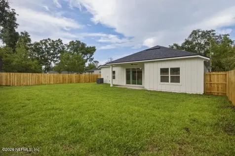 4524 Pinewood Avenue Jacksonville FL 32207