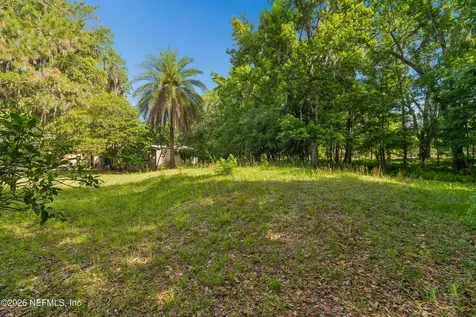 1901 State Road 13 N St. Johns FL 32259