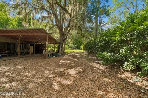 1901 State Road 13 N St. Johns FL 32259