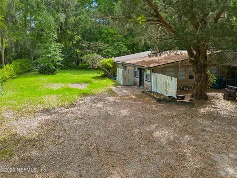 1901 State Road 13 N St. Johns FL 32259