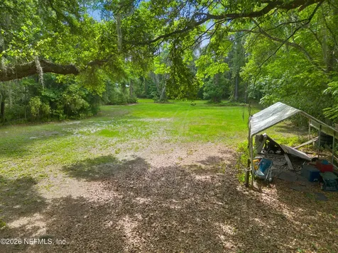 1901 State Road 13 N St. Johns FL 32259