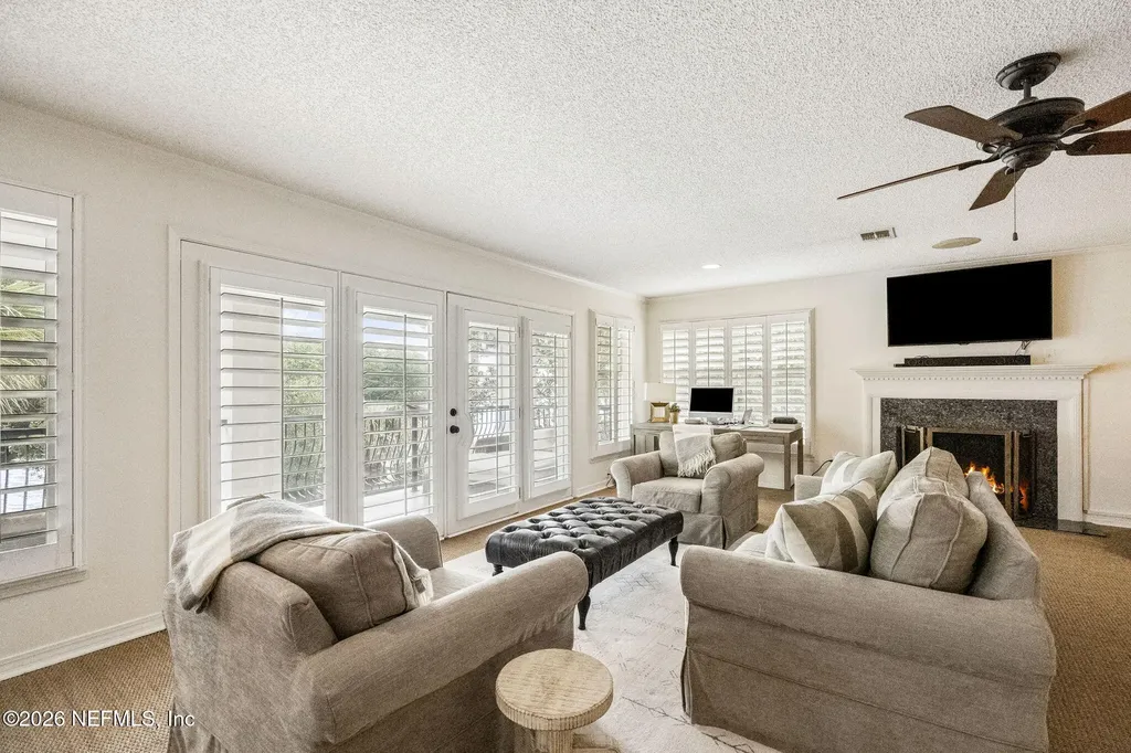 4273 Venetia Boulevard Jacksonville FL 32210