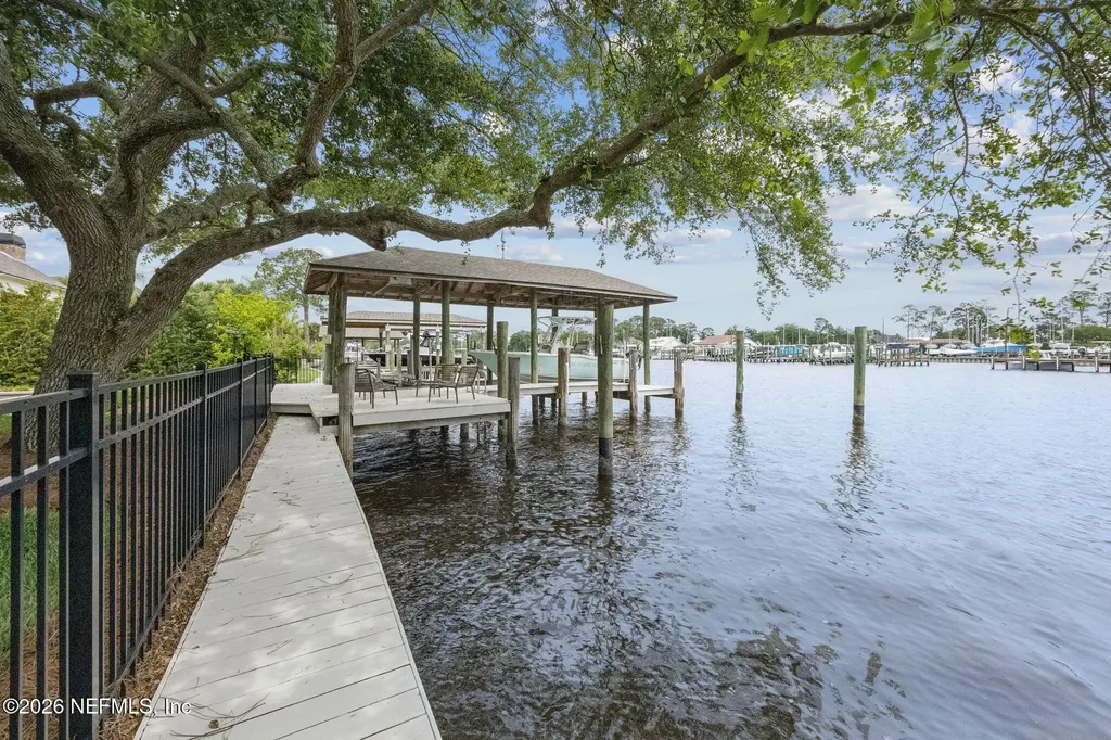 4273 Venetia Boulevard Jacksonville FL 32210