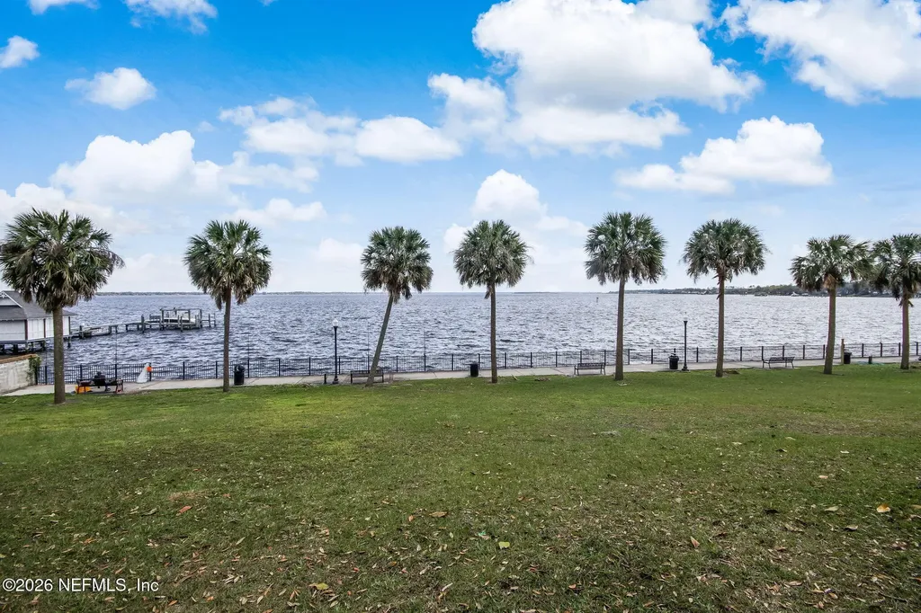 4273 Venetia Boulevard Jacksonville FL 32210