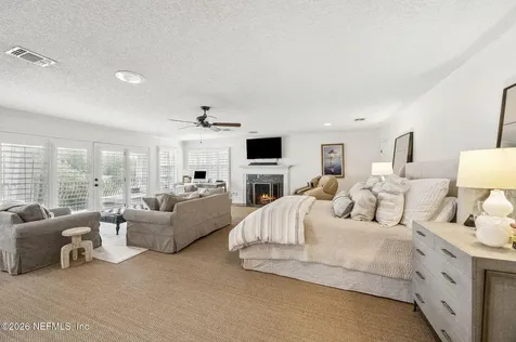4273 Venetia Boulevard Jacksonville FL 32210