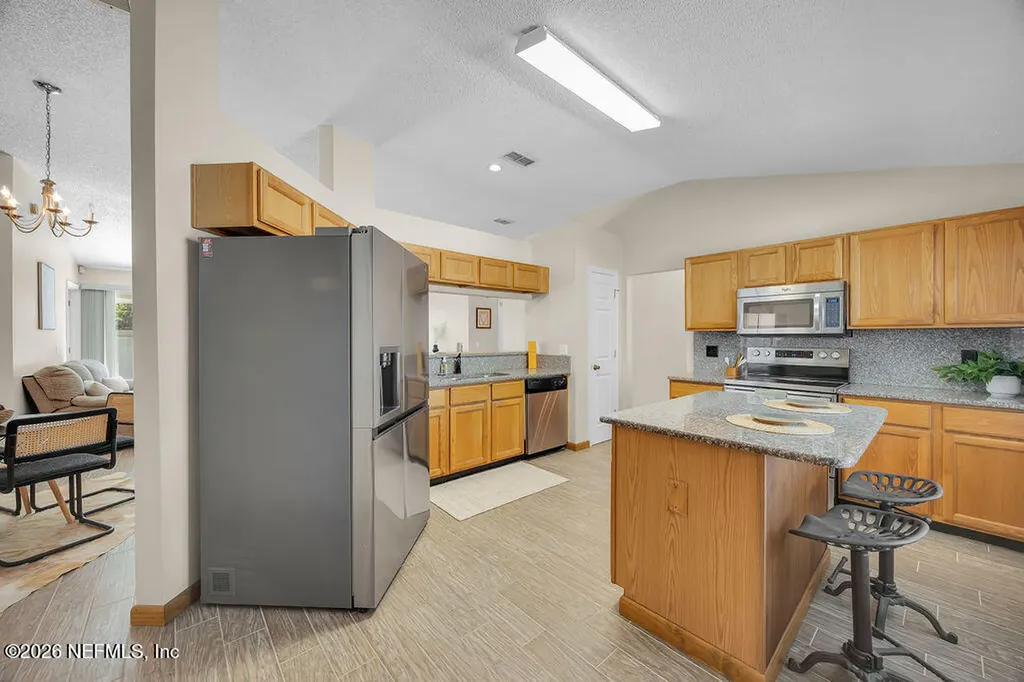 948 Chapeltown Circle N Jacksonville FL 32225