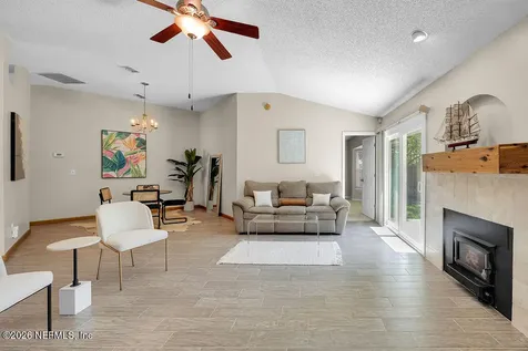 948 Chapeltown Circle N Jacksonville FL 32225