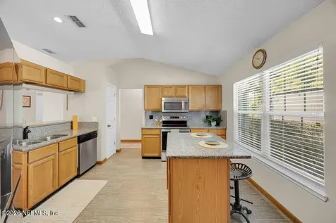 948 Chapeltown Circle N Jacksonville FL 32225