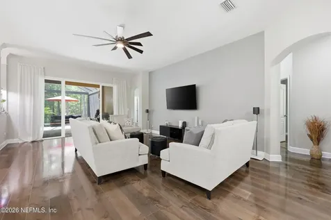 275 Flores Way St. Johns FL 32259