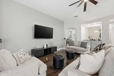 275 Flores Way St. Johns FL 32259