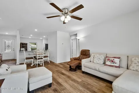 24 Perkins Lane Palm Coast FL 32164