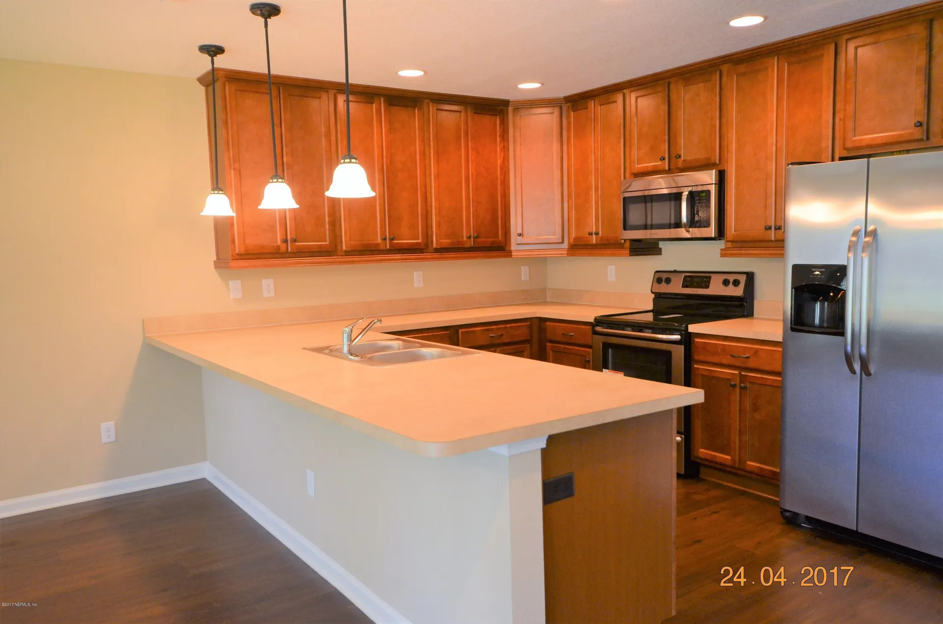 8015 Hilsdale Road Jacksonville FL 32216
