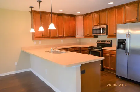 8015 Hilsdale Road Jacksonville FL 32216