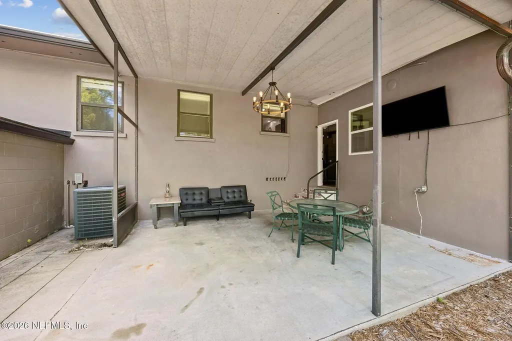 3243 Parental Home Road Jacksonville FL 32216