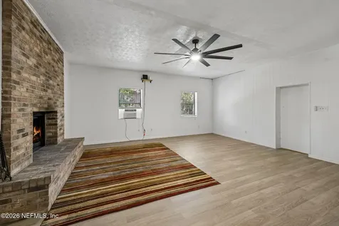 3243 Parental Home Road Jacksonville FL 32216
