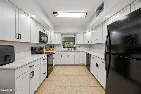 3243 Parental Home Road Jacksonville FL 32216