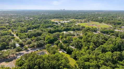 3243 Parental Home Road Jacksonville FL 32216