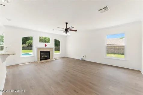 1213 Ribbon Road St. Johns FL 32259