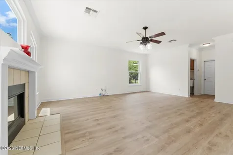 1213 Ribbon Road St. Johns FL 32259