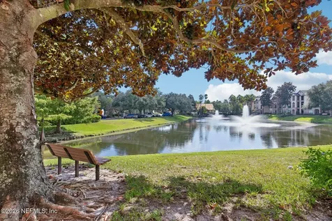 7800 Point Meadows Drive Jacksonville FL 32256