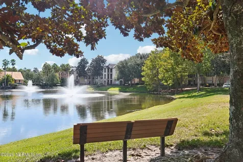 7800 Point Meadows Drive Jacksonville FL 32256