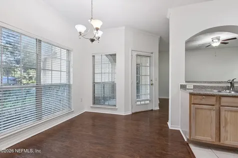 7800 Point Meadows Drive Jacksonville FL 32256