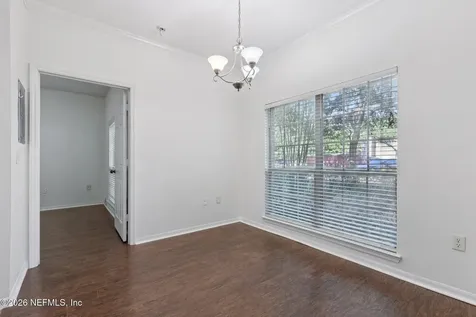 7800 Point Meadows Drive Jacksonville FL 32256