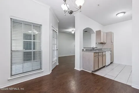 7800 Point Meadows Drive Jacksonville FL 32256