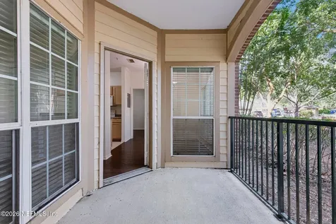 7800 Point Meadows Drive Jacksonville FL 32256