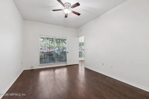 7800 Point Meadows Drive Jacksonville FL 32256