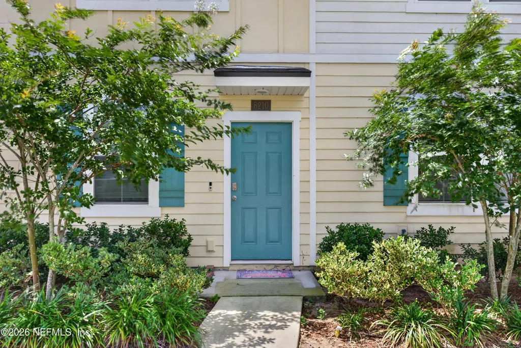 8210 Larose Road Jacksonville FL 32211