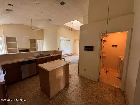 10251 Triple Crown Avenue Jacksonville FL 32257