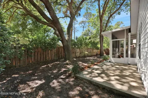1697 Linkside Court N Atlantic Beach FL 32233
