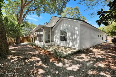 1697 Linkside Court N Atlantic Beach FL 32233