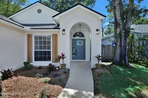1697 Linkside Court N Atlantic Beach FL 32233