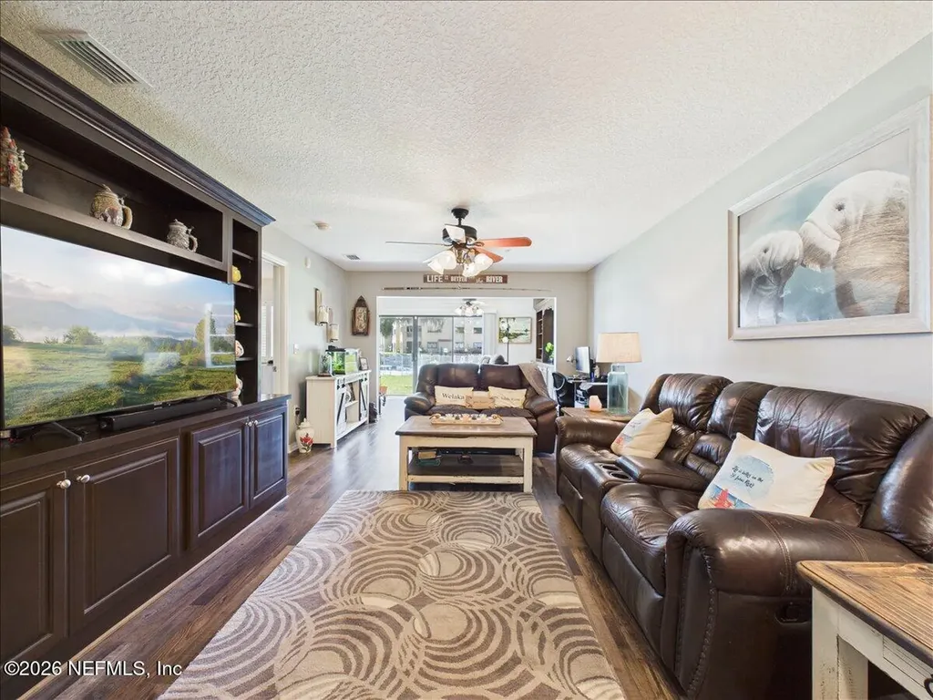 99 Broad River Place Welaka FL 32193